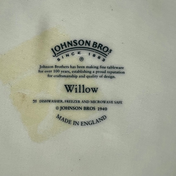 Johnson Brothers Classic Willow Blue Dinner Plate 10.5" Made In England - Picture 3 of 4